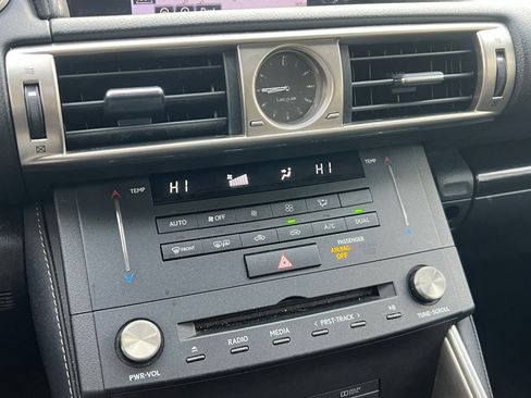 Used 2015 Lexus IS 250 AWD w/ Navigation System Package image 18