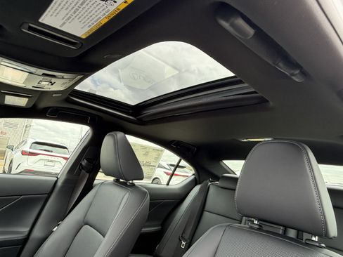 New 2026 Lexus IS 350 F Sport RWD image 18