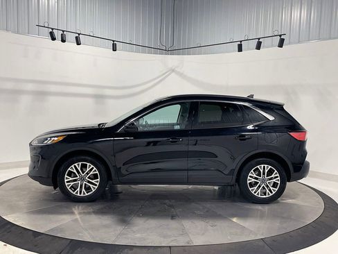 Used 2022 Ford Escape SEL w/ Technology Package image 15