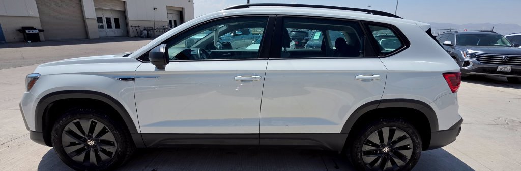 Certified 2023 Volkswagen Taos S FWD image 6