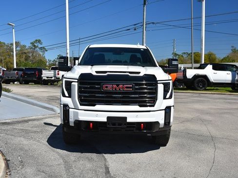Certified 2024 GMC Sierra 2500 AT4 image 4