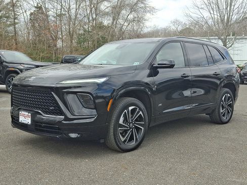 Used 2026 Buick Enclave Sport Touring w/ Power Package image 3