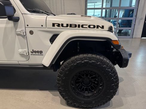 Used 2024 Jeep Wrangler Unlimited Rubicon 392 AWD/4WD image 11