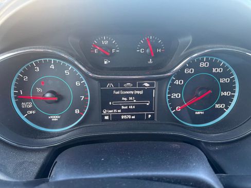 Used 2018 Chevrolet Cruze LT w/ Redline Edition image 20