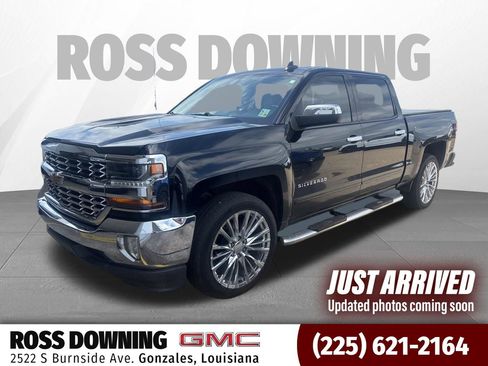 Used 2017 Chevrolet Silverado 1500 LT w/ All Star Edition RWD image 1