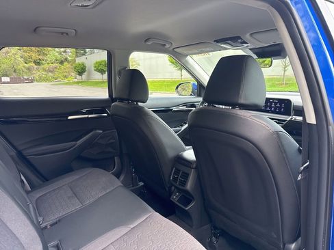 Certified 2025 Kia Seltos X-Line AWD/4WD image 13