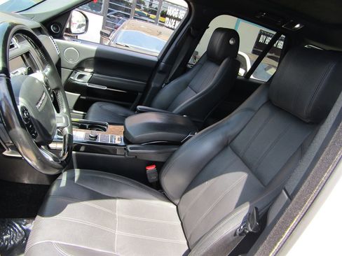 Used 2015 Land Rover Range Rover Supercharged image 11