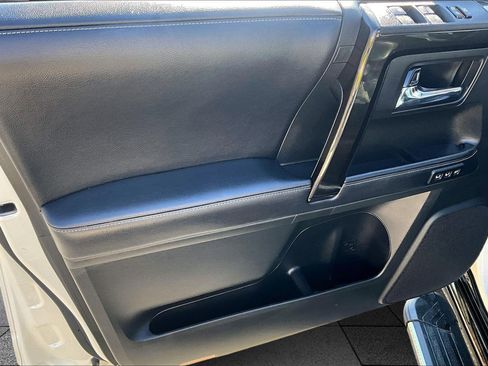 Used 2019 Toyota 4Runner Limited image 18