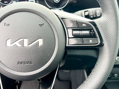 New 2026 Kia Seltos SX w/ SX Sunroof Package image 26