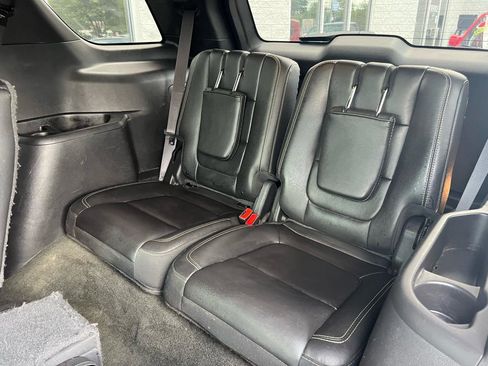 Used 2015 Ford Explorer Sport w/ Equipment Group 401A AWD/4WD image 15