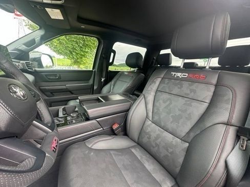 Used 2025 Toyota Tundra TRD Pro w/ Tow Tech Package AWD/4WD image 33