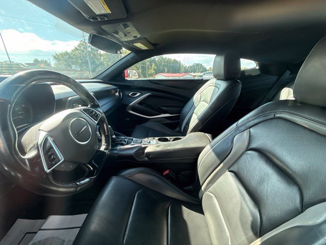 Used 2018 Chevrolet Camaro LT w/ RS Package RWD image 8