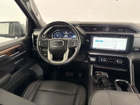 Certified 2023 GMC Sierra 1500 Denali w/ Technology Package AWD/4WD image 20