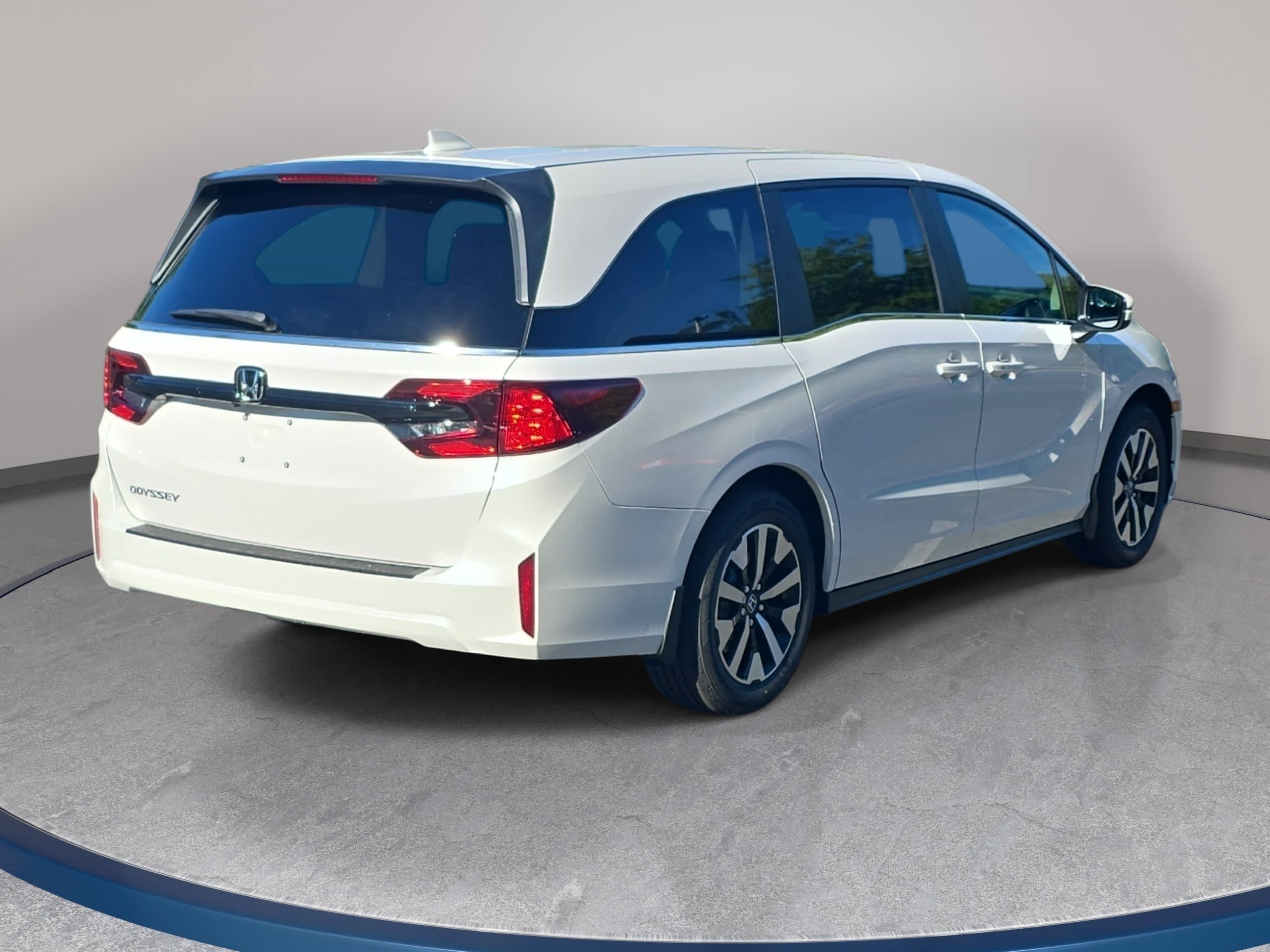 New 2027 Honda Odyssey EX-L image 5