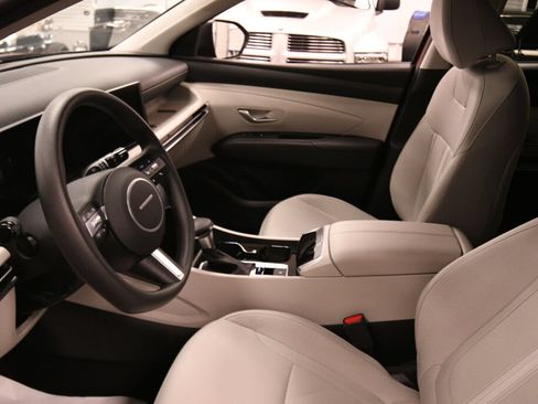 Used 2026 Hyundai Tucson SEL AWD/4WD image 18