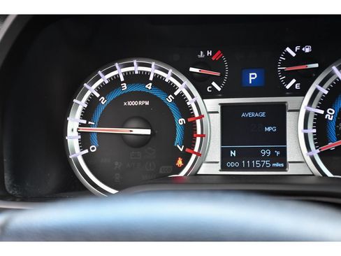 Used 2015 Toyota 4Runner SR5 Premium AWD/4WD image 19