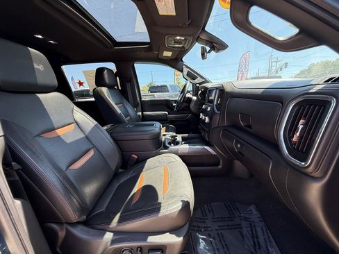 Used 2020 GMC Sierra 2500 AT4 w/ AT4 Premium Package AWD/4WD image 63