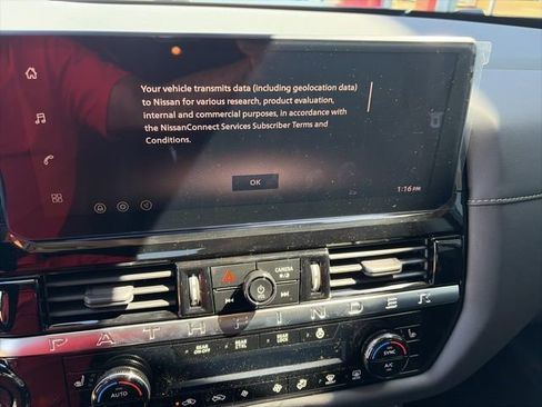 New 2026 Nissan Pathfinder SL image 15