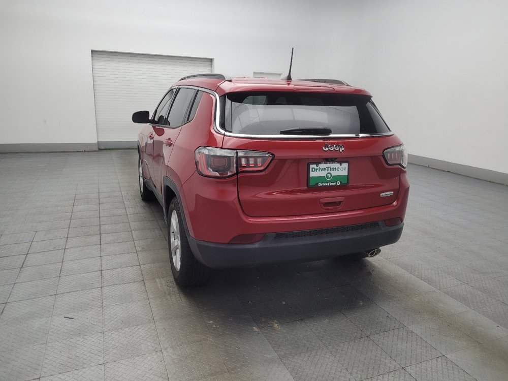 Used 2019 Jeep Compass Latitude FWD image 5