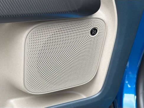 Used 2025 Ford Maverick Lariat w/ 4K Tow Package image 19