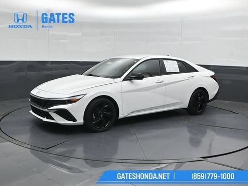 Used 2026 Hyundai Elantra Sport FWD image 6