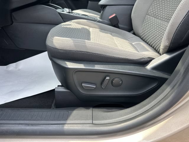 Used 2020 Ford Escape SE AWD/4WD image 16