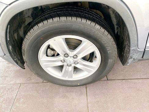 Used 2020 Chevrolet Trax LS w/ Tint and Cruise Package FWD image 10