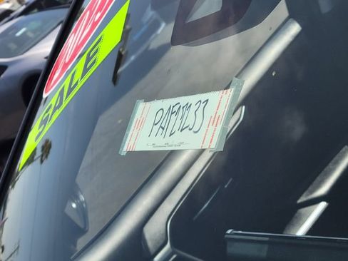 Used 2023 Toyota RAV4 XLE FWD image 28