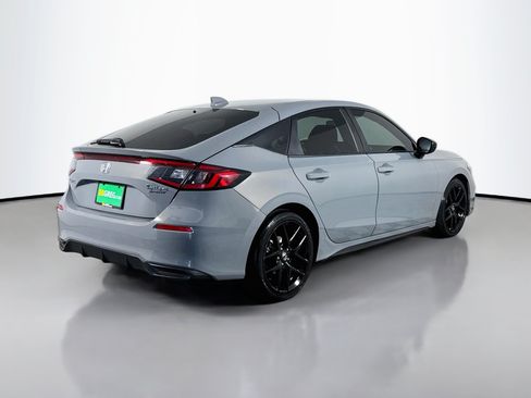 Used 2025 Honda Civic Sport image 10