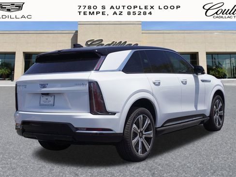 New 2025 Cadillac Escalade IQ Luxury 2 image 3