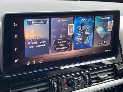 New 2026 Nissan Pathfinder SL image 21