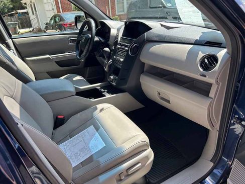 Used 2015 Honda Pilot Touring image 14