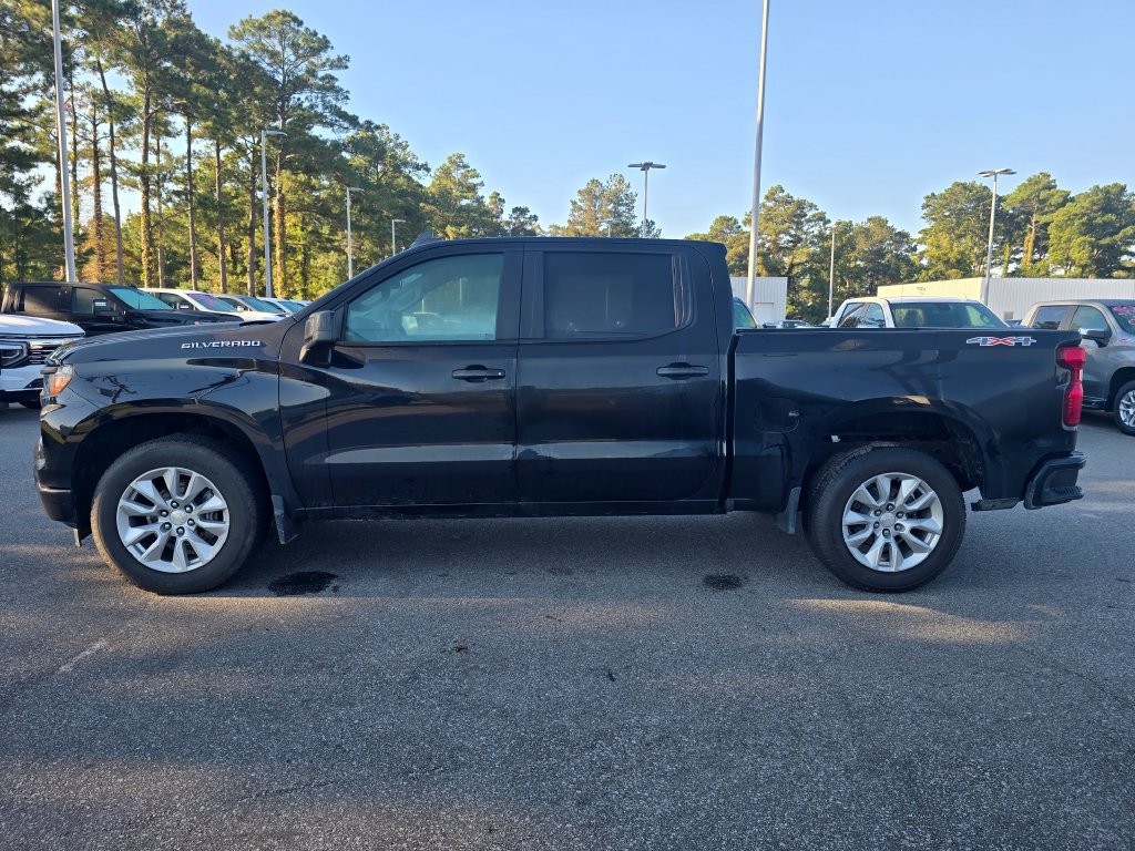 Certified 2024 Chevrolet Silverado 1500 Custom AWD/4WD image 6