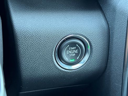 New 2026 GMC Acadia AT4 image 25