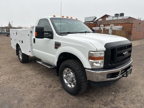 Used 2010 Ford F350 XL image 7