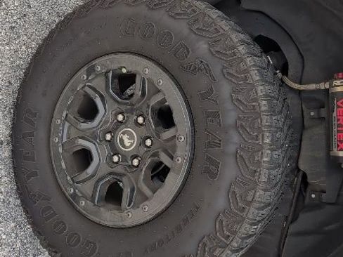 Used 2023 Ford Bronco Wildtrak image 19