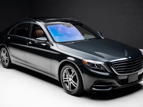 Used 2016 Mercedes-Benz S 550 4MATIC Sedan image 41