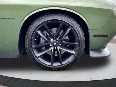 Certified 2022 Dodge Challenger R/T w/ Plus Package image 36