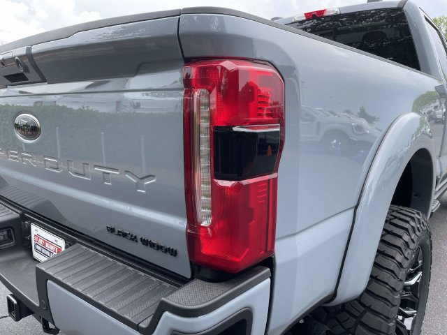 New 2026 Ford F250 Lariat w/ Black Appearance Package AWD/4WD image 44
