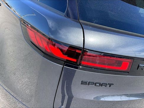 Used 2024 Land Rover Range Rover Sport Dynamic SE image 31