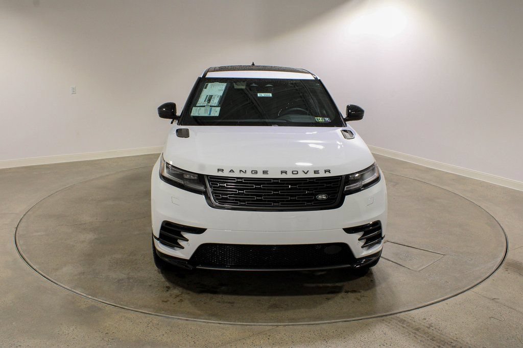 Certified 2026 Land Rover Range Rover Velar Dynamic SE AWD/4WD image 8