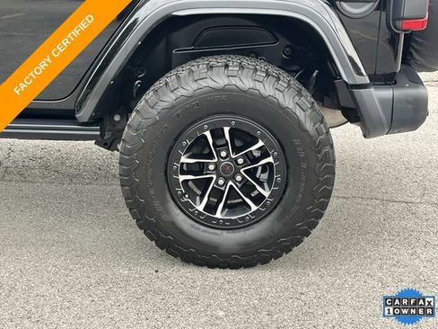 Certified 2025 Jeep Wrangler Unlimited Rubicon AWD/4WD image 12