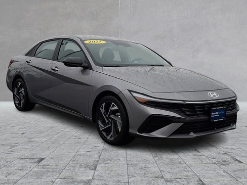 Certified 2025 Hyundai Elantra Sport w/ Cargo Package FWD image 2
