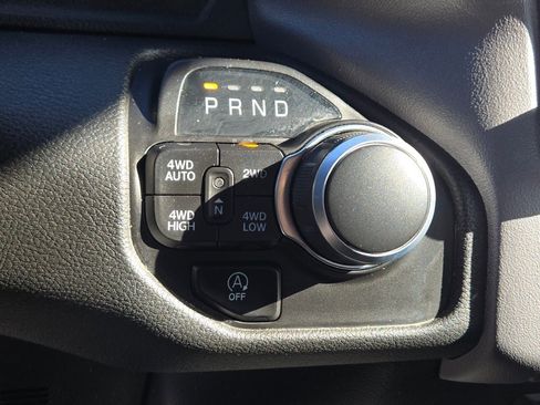 Used 2022 RAM 1500 Big Horn image 24