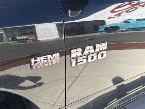 Used 2017 RAM 1500 Big Horn AWD/4WD image 9