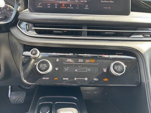 Used 2024 INFINITI QX60 Pure image 20