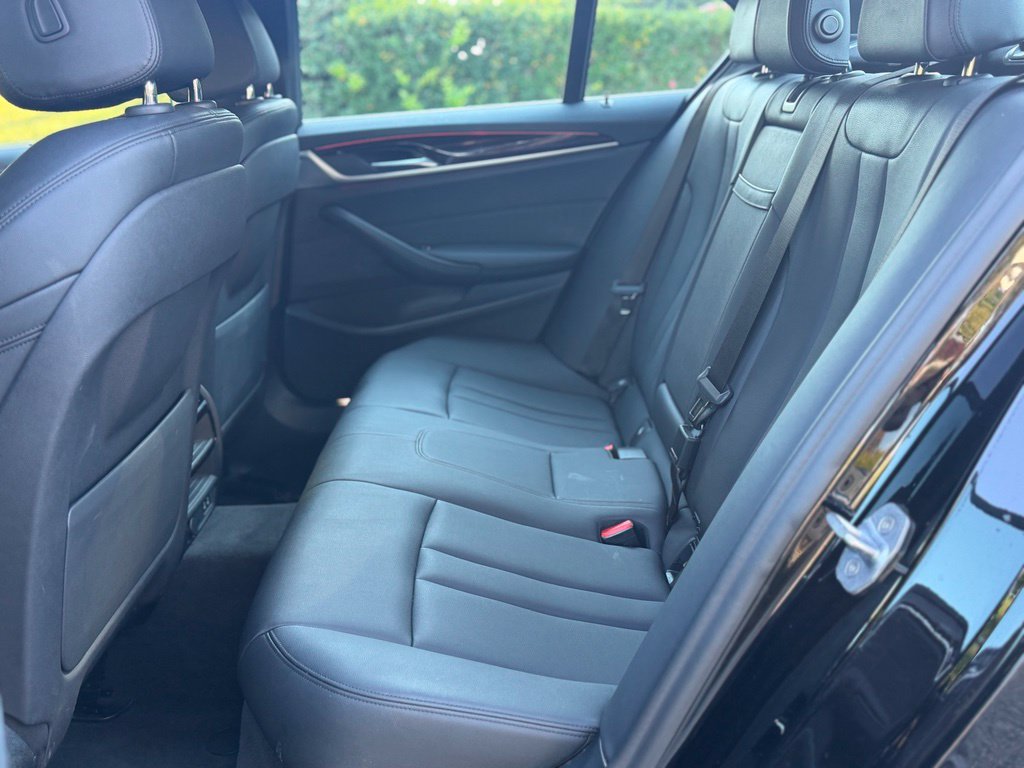 Used 2020 BMW 530i w/ Convenience Package RWD image 13