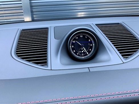 New 2026 Porsche Macan S image 29