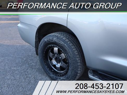 Used 2008 Toyota Sequoia Limited image 3