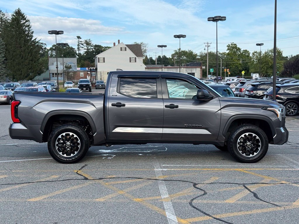 Used 2025 Toyota Tundra SR5 AWD/4WD image 7